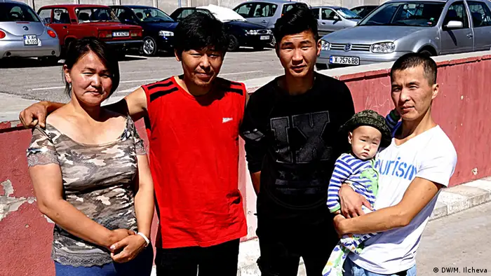 zwei mongolische Familien aus China in Bulgarien (Copyright: DW/M. Ilcheva)