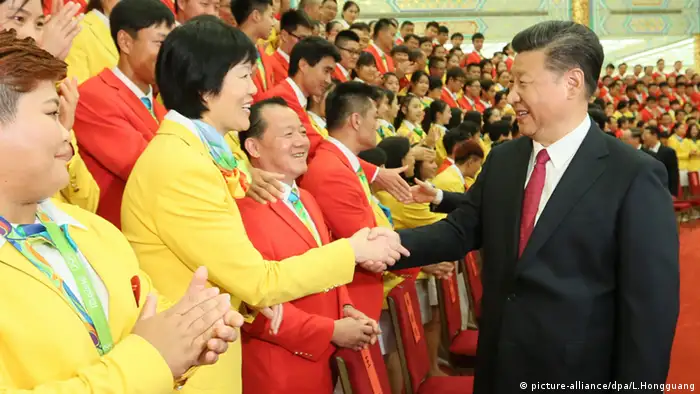 Peking China Xi Jinping Empfang des Olympia Teams