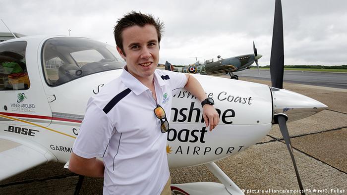 Australian teen becomes youngest person to fly single-engine plane around  the world | News | DW | 27.08.2016