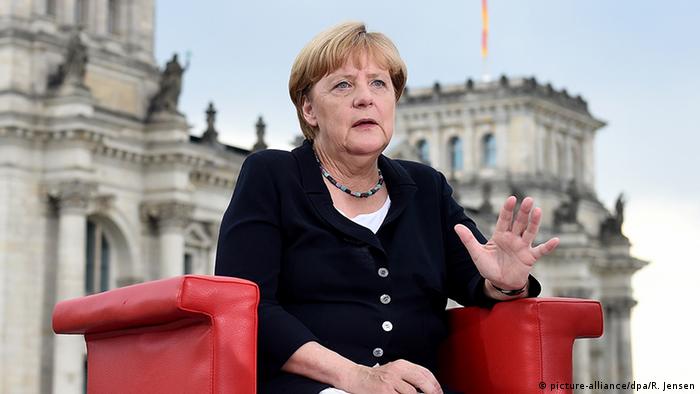 Sur la question d'une éventuelle candidature à un 4ème mandat en 2017, Angela Merkel a indiqué qu'elle répondrait en temps voulu