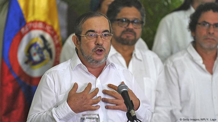 El jefe de las FARC, Rodrigo Londoño, considera un exabrupto reabrir discusión sobre justicia en Acuerdo de Paz firmado, más no refrendado, y advirtió que fuerzas que se lucran de la guerra buscan hacerlo fracasar. (12.10.2016)