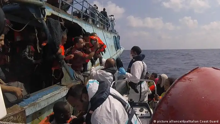 Mittelmeer Rettung von Flüchtlingen 30.08.2016