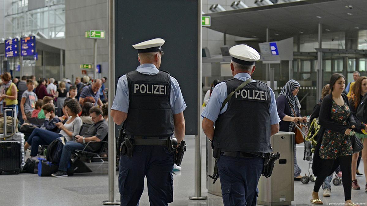 All clear at Frankfurt airport after security breach – DW – 08/31/2016