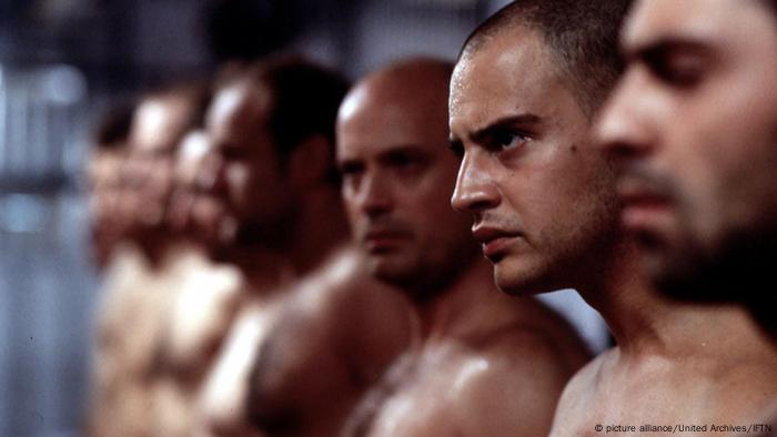 Filmszene aus 'Das Experiment' (picture alliance/United Archives/IFTN)