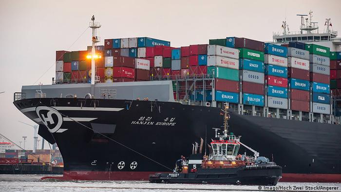 Hamburg Containerschiff Hanjin Europe (Imago/Hoch Zwei Stock/Angerer)