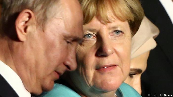 Die Entscheidung von 2008 gegen einen Nato-Beitritt der Ukraine hält Merkel nach wie vor für richtig. Die Entscheidung von 2008 gegen einen Nato-Beitritt der Ukraine hält Merkel nach wie vor für richtig.