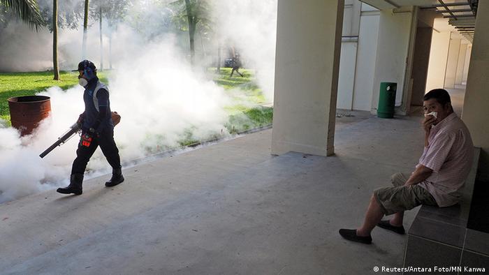 Singapur Bekämpfung von Stechmücken und Zika Virus (Reuters/Antara Foto/MN Kanwa)