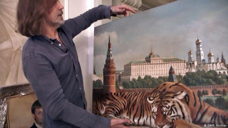 Visiting Putin's portraitist
