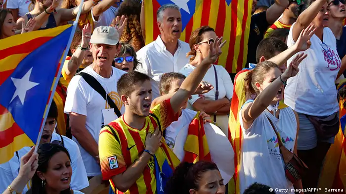 Spanien Großkundgebung für Unabhängigkeit Kataloniens in Barcelona