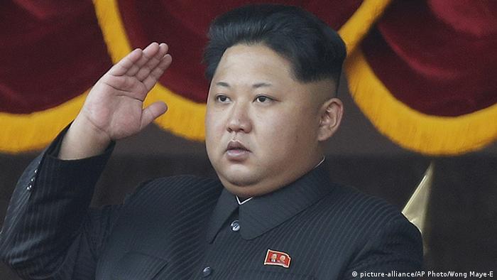 Nordkorea Diktator Kim Jong-un (picture-alliance/AP Photo/Wong Maye-E)