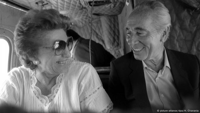 Israel Sonya Peres & Schimon Peres