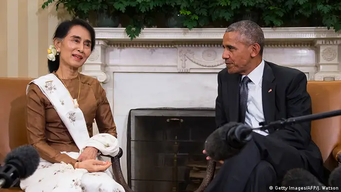 USA Besuch Aung San Suu Kyi bei Obama (Getty Images/AFP/J. Watson)