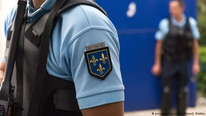 Frankreich Paris Polizei (picture-alliance/NurPhoto/J. Mattia)