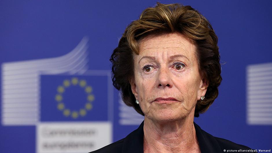 Ex-EU commissioner named in Bahamas offshore leaks | News | DW - Vimarsana News