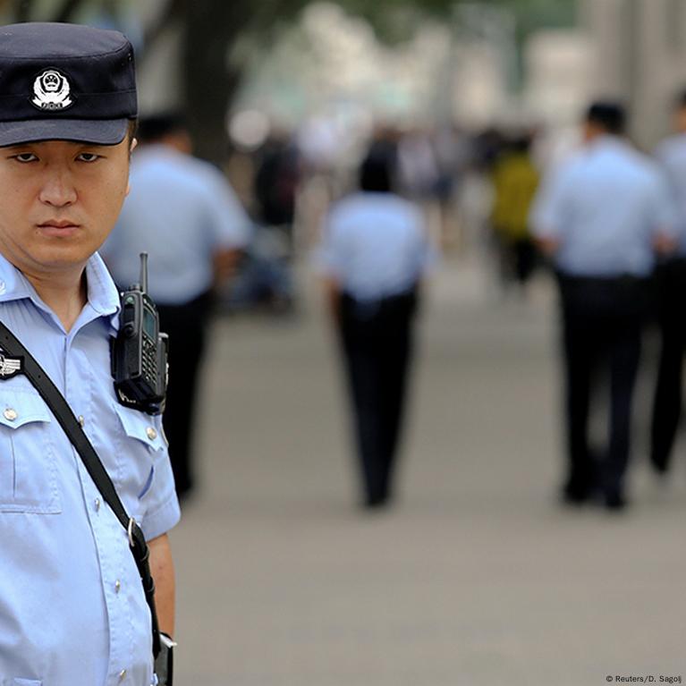 中国修订《警察法》 人权组织表担忧– DW – 2016年12月22日