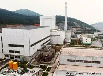 位于浙江的中国第一座核电厂<br>于1991年底首次发电