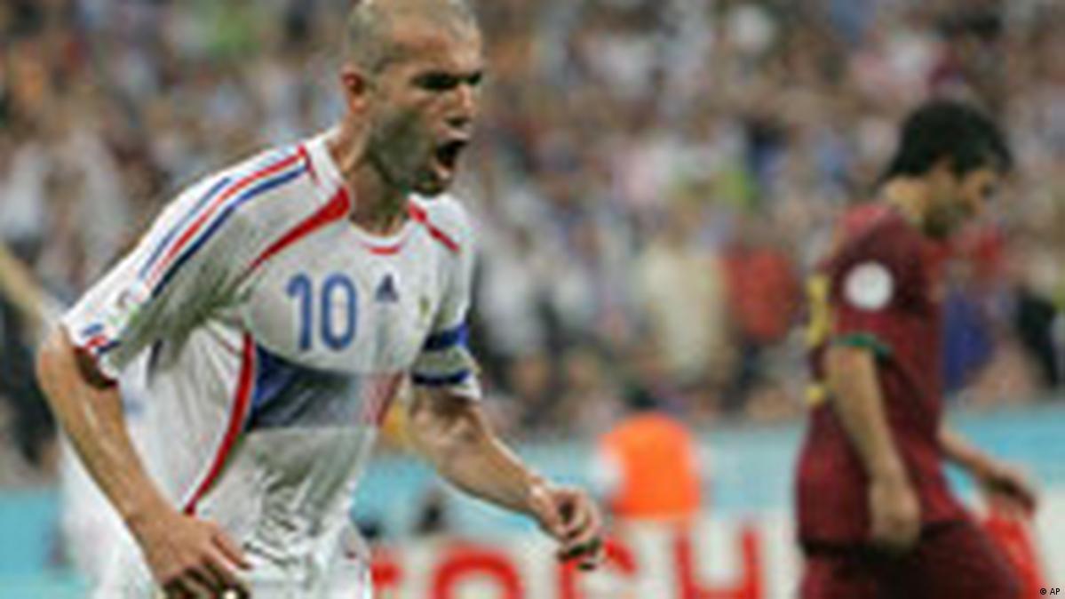 Zinedine Zidane: The Making of a Soccer Legend – DW – 07/09/2006