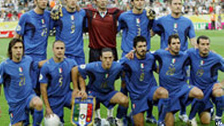 World Cup on Sunday, Unemployed on Monday? – DW – 07/09/2006
