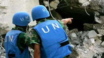 Israel Libanon UN Rettungskräfte in Kana