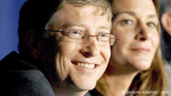 Großzügige Spender: Microsoft-Gründer Bill Gates und seine Frau Melinda (AP-Archivfoto 2006)