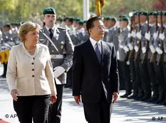 德国总理而默克尔与中国总理温家宝
