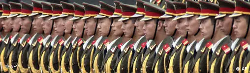 Chinesische Soldaten - Großbild
