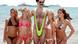 Sacha Baron Cohen mit Bikininschönheiten am Strand Sacha Baron Cohen mit Bikininschönheiten am Strand