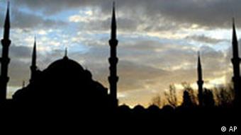 Papst Benedikt XVI in der Türkei Blaue Moschee in Istanbul