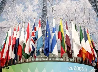 欧盟，旗帜鲜艳