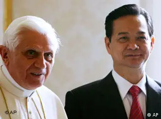 梵蒂冈越南实现历史性会晤