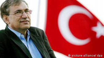Türkei Literatur Orhan Pamuk Flagge