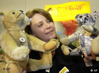 在2007年纽伦堡玩具展上的新款史泰福泰迪熊
