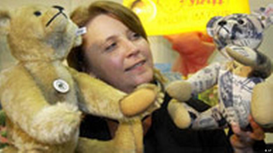 德国泰迪熊中国姻缘破裂欲回娘家 经济纵横 Dw 03 07 08