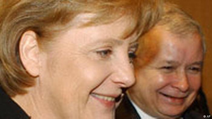 Angela Merkel with Jaroslaw Kaczynski 