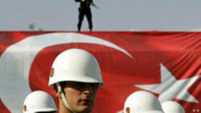 Türkei Flagge Türkische Armee feiert Tag der Republik