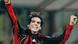Kaka springt bei einem Spiel in die Luft, Quelle: AP Kaka springt bei einem Spiel in die Luft, Quelle: AP