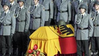 Jahresrückblick 2007 Mai Trauerfeier für ermordete Bundeswehr-Soldaten in Köln
