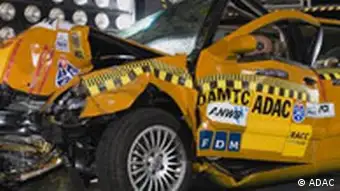 China-Limousine im Crashtest ADAC untersucht passive Sicherheit des neuen Brilliance BS6