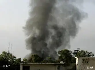 巴基斯坦安全力量冲击红顶清真寺