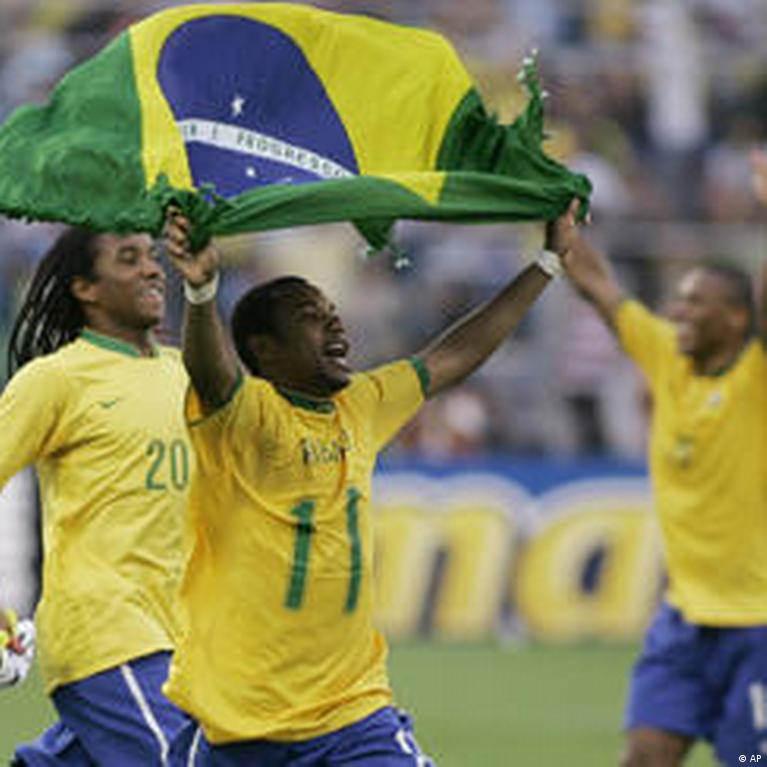 Notícias  FIBA exibe Brasil x EUA pela Copa América masculina de 2007