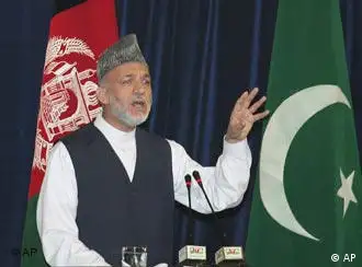 阿富汗总统卡尔札伊希望加强与巴基斯坦合作