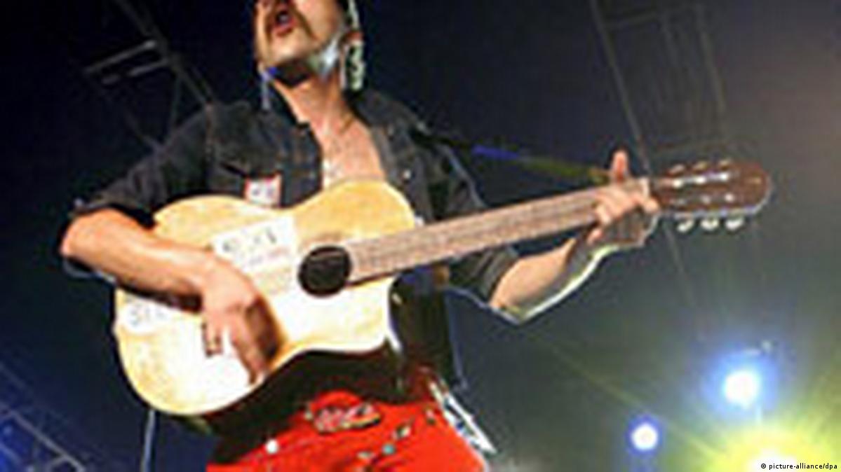 Video: Balkan Beats Shake up Western Europe – DW – 09/06/2007