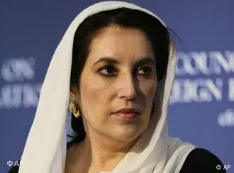 巴基斯坦前总统贝娜齐尔－布托将于秋季之前回国参加大选