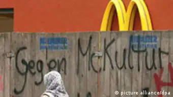 Proteste in Kreuzberg gegen McDonalds