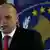 Kosova Arnavutlarının başbakanı Agim Çeku’nun “Biz zaten bağımsız bir ülkeyiz” sözleri müzakereleri gerdi.