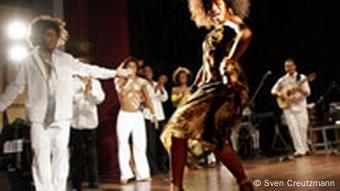 Brasilianische Show Born to Samba