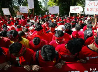 缅甸僧侣继续示威