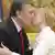 Yushchenko and Tymoshenko kiss
