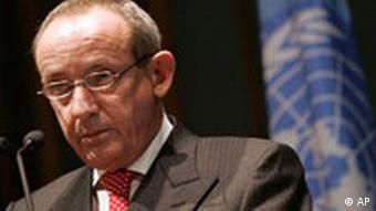 Yvo de Boer, the executive secretary of the U.N. Framework Convention on Climate Change (UNFCCC)