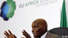 Senegal's President Abdoulaye Wade speaks during a media conference at an EU Africa summit in Lisbon, Saturday Dec. 8, 2007. Europe and Africa aim to set aside their postcolonial grievances at a milestone summit this weekend, hoping a new strategic alignment will bring rewards for both continents. (AP Photo/Paulo Duarte)